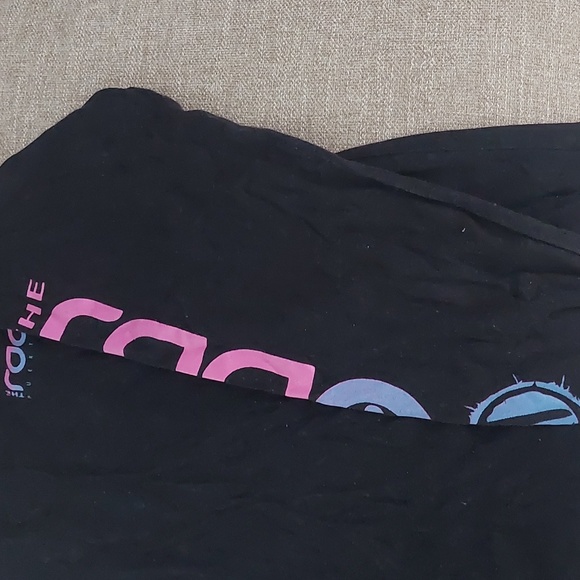 THE ROOM - Picture 2 of 6